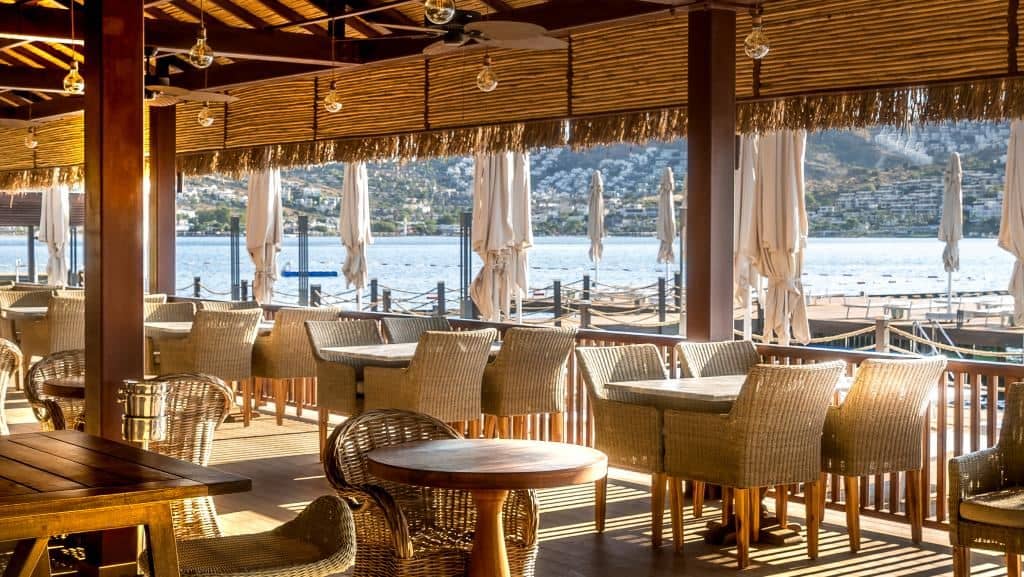 bars-beach-bar