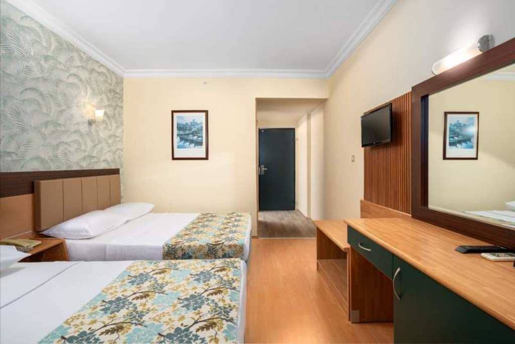 rooms-room-standard-2+2