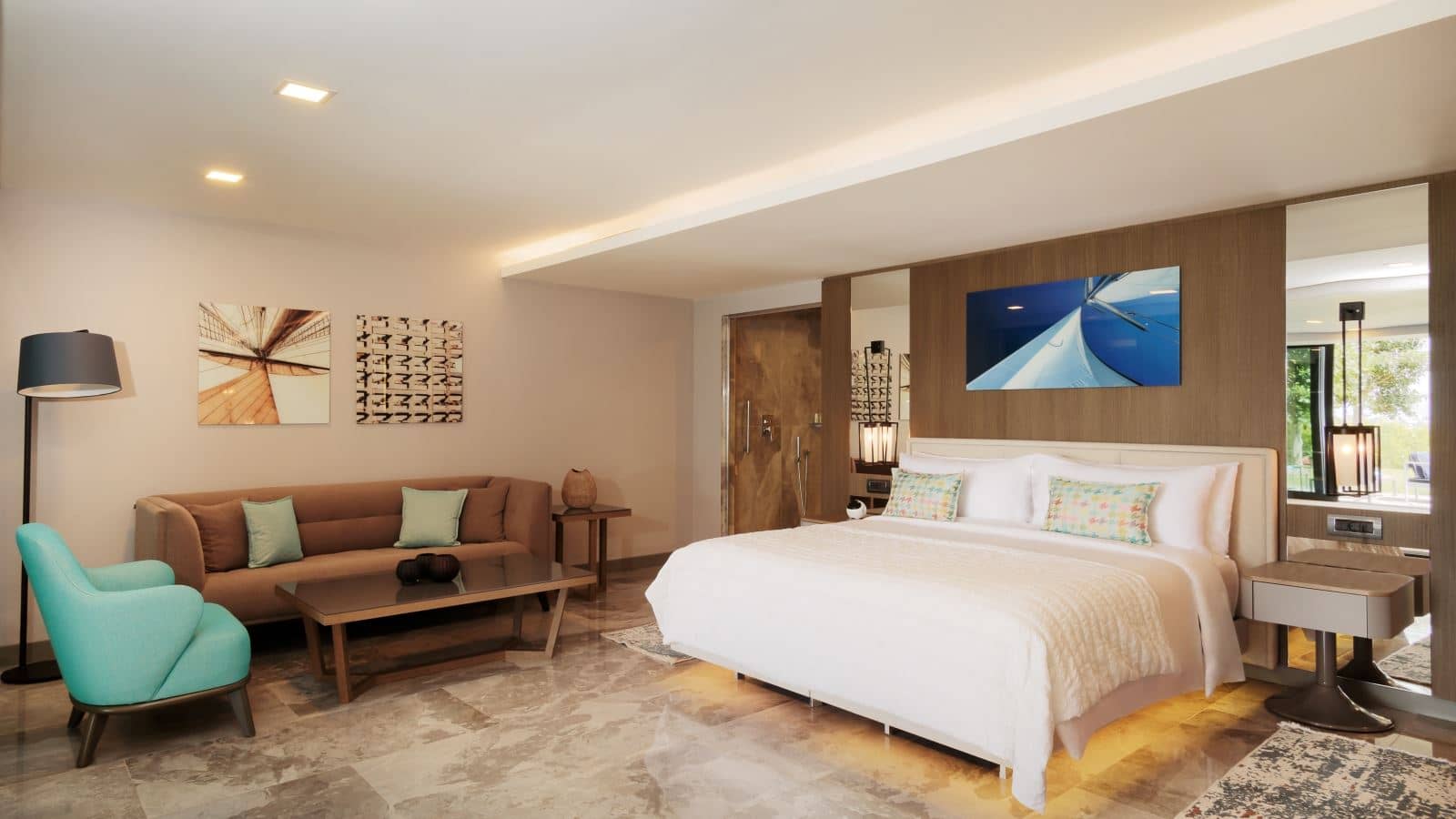 rooms-indoor-grand-pool-suite