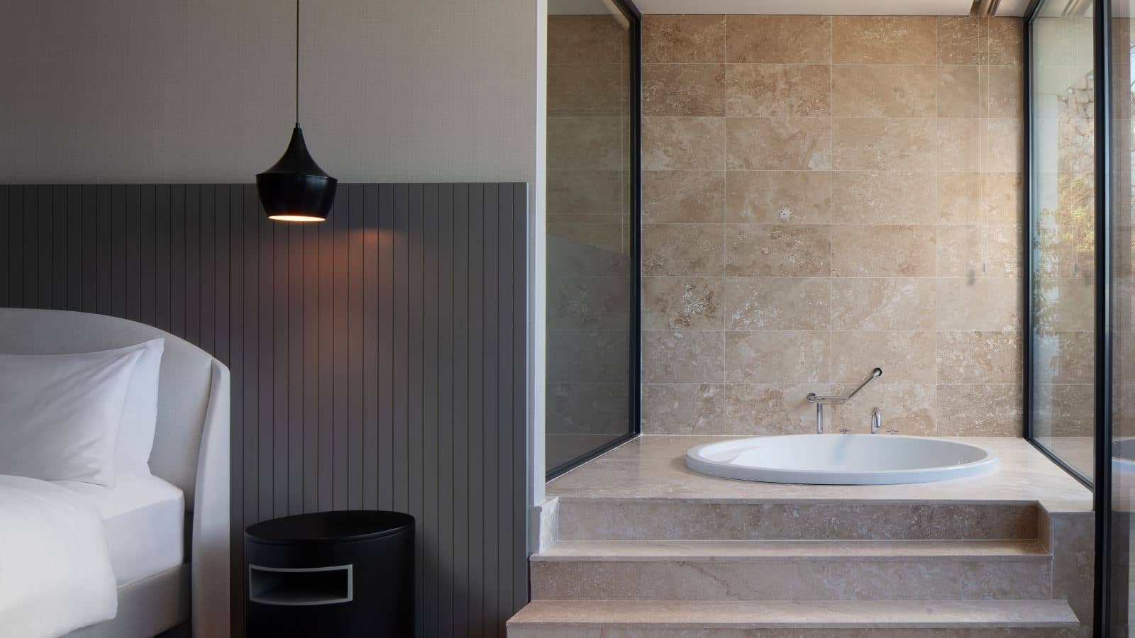 rooms-king-suite
