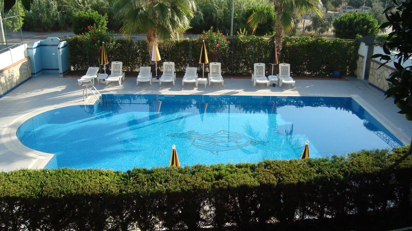 pools-outdoor-pool