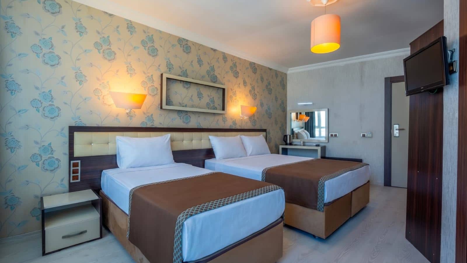 rooms-standard-room