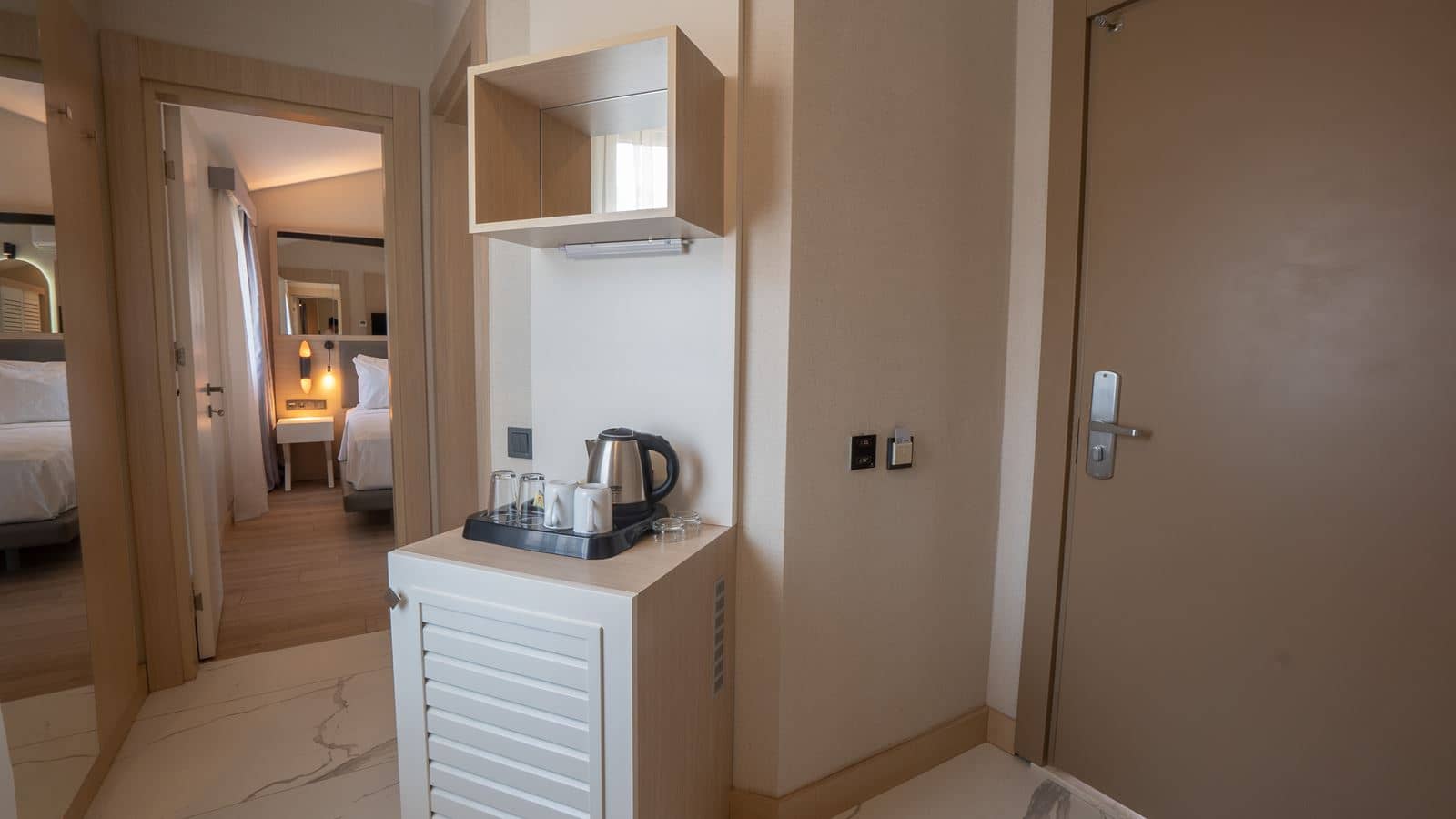 rooms-family-room-connection