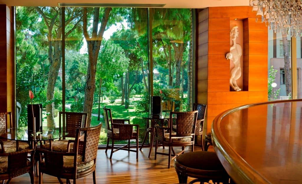 bars-lobby-bar