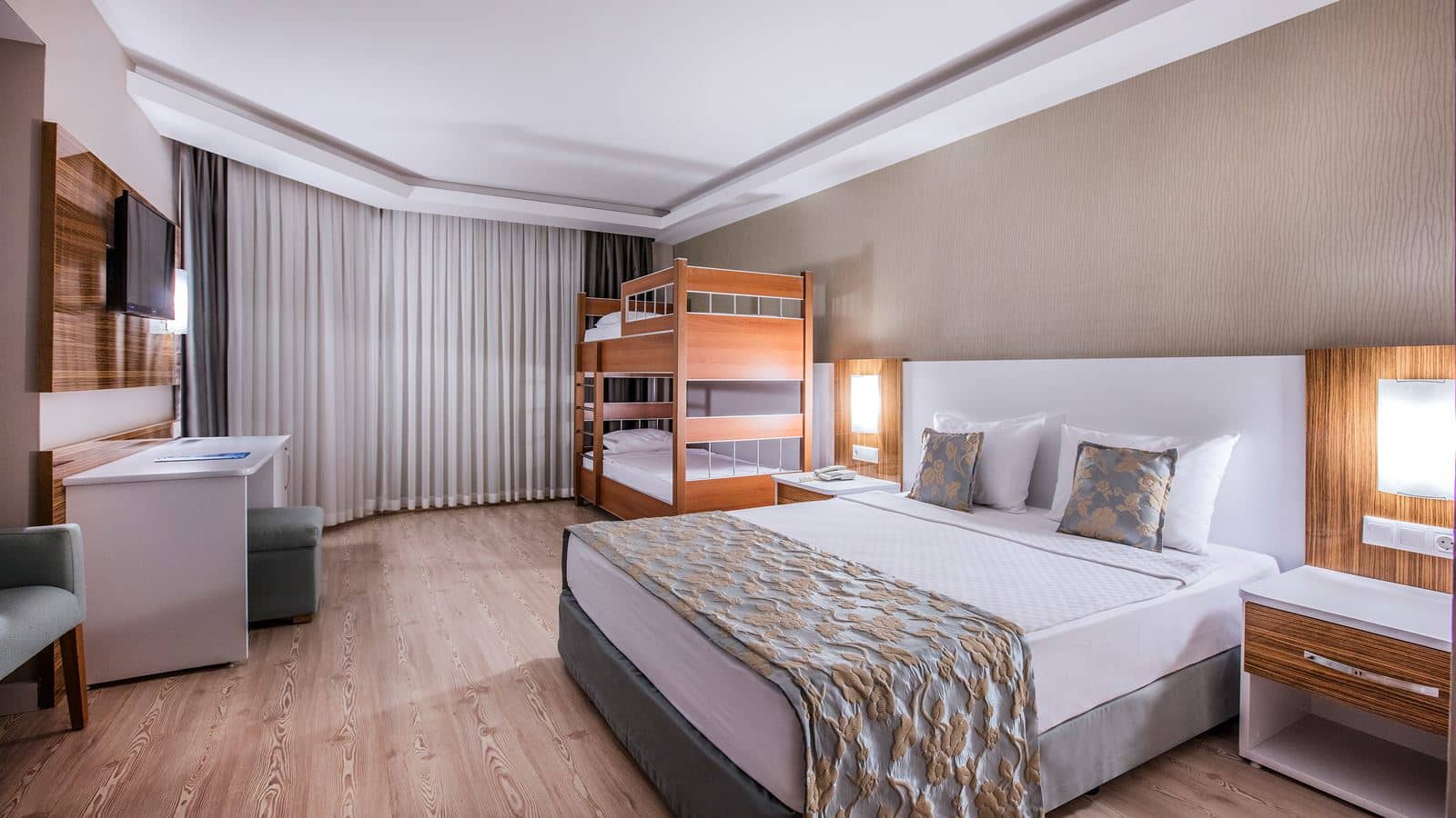 rooms-large-bunkbed-room