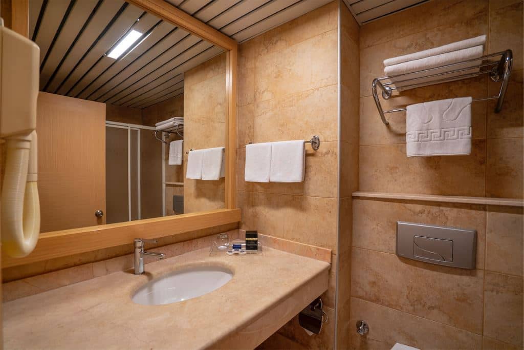 rooms-standart-landview-room