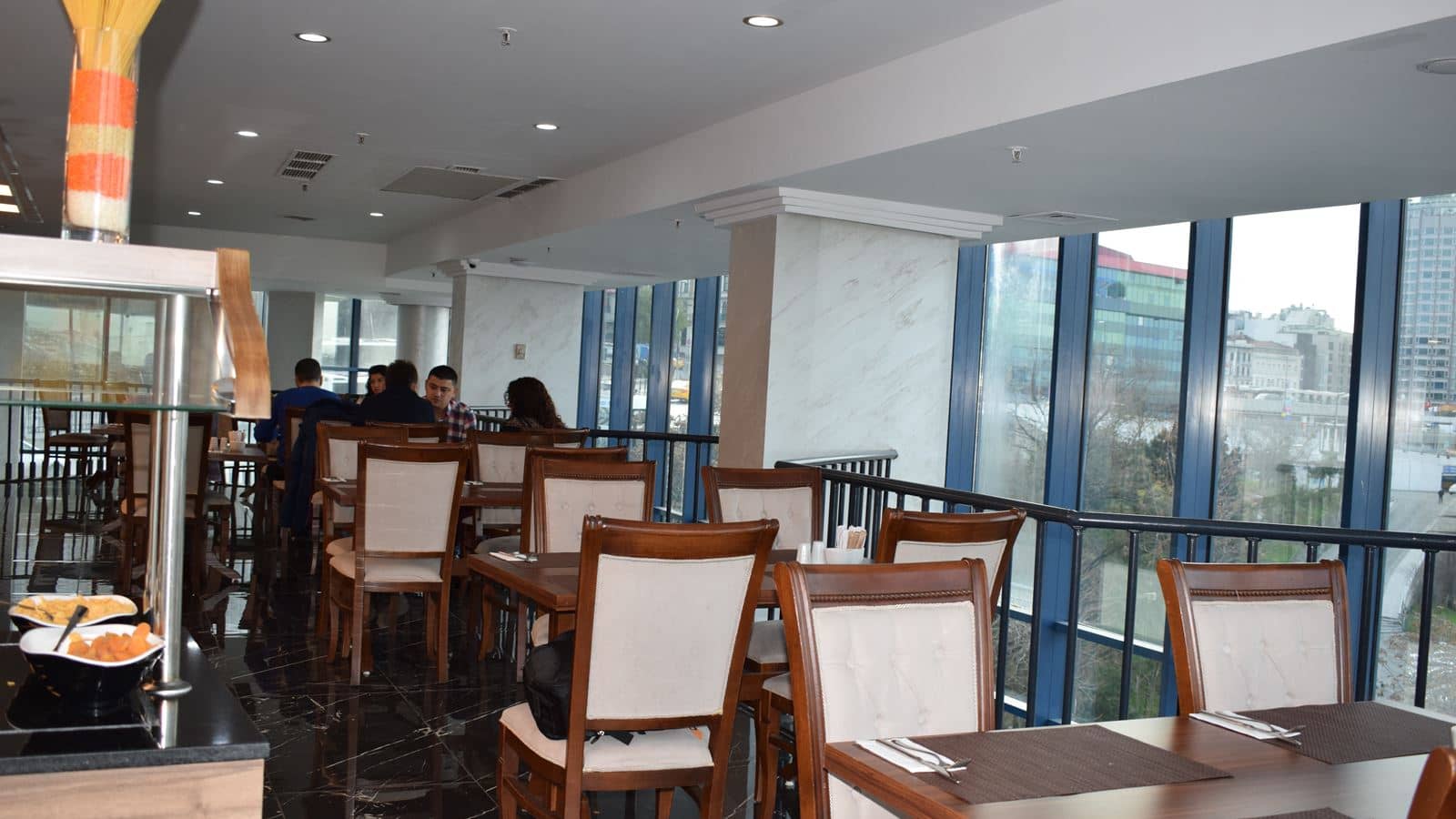 restaurants-restaurants