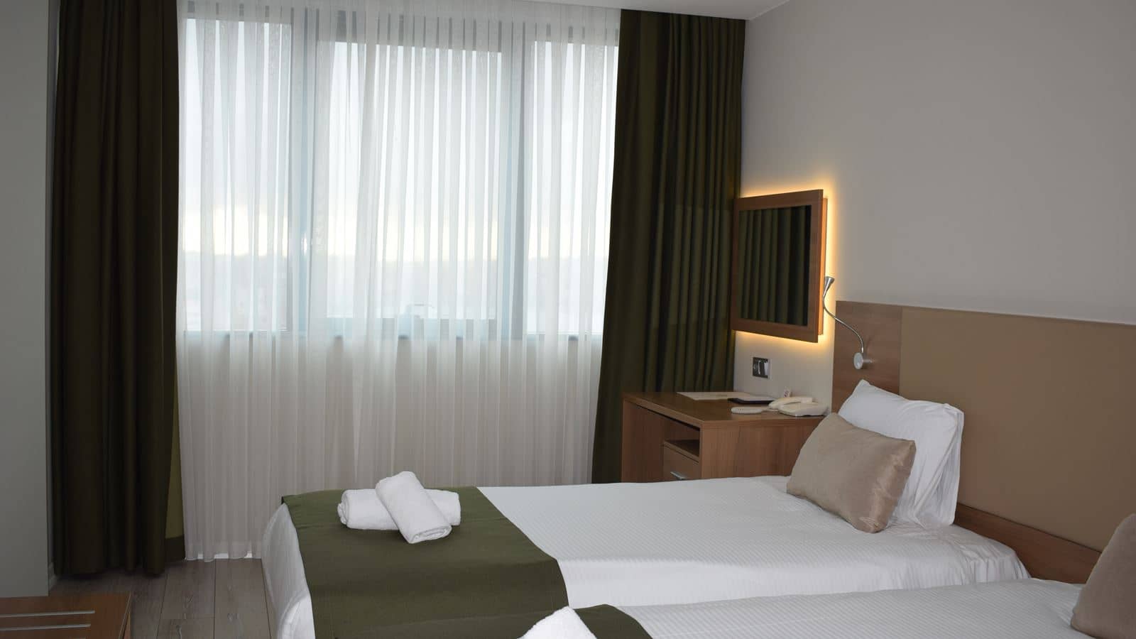 rooms-suite-standard
