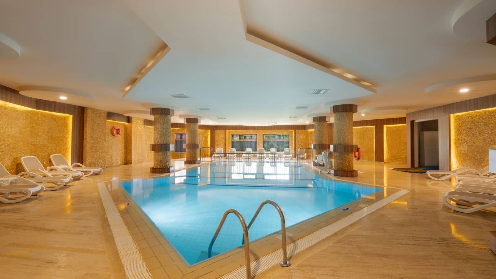 pools-indoor-pool