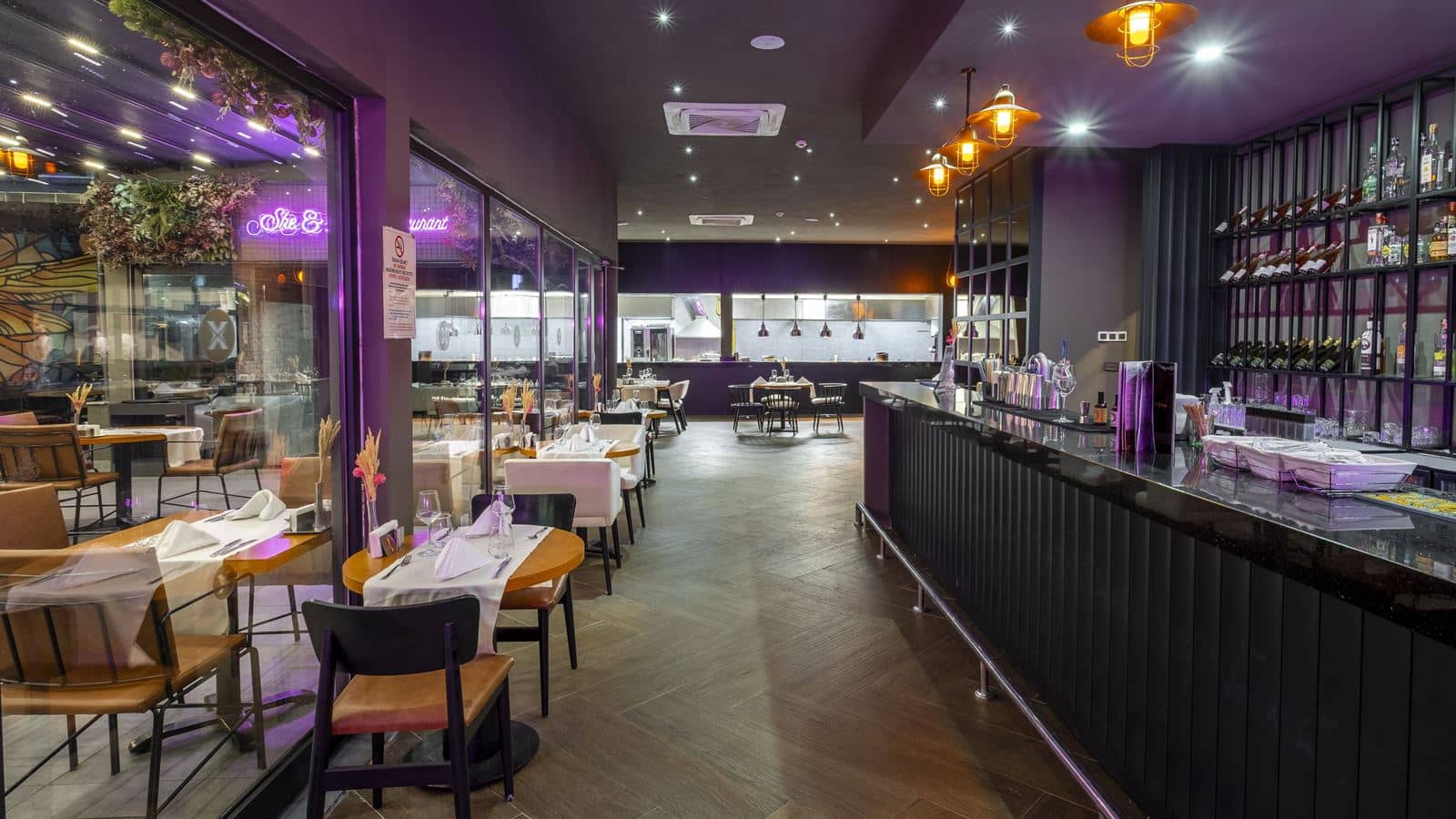 restaurants-she--he-adult-restaurant
