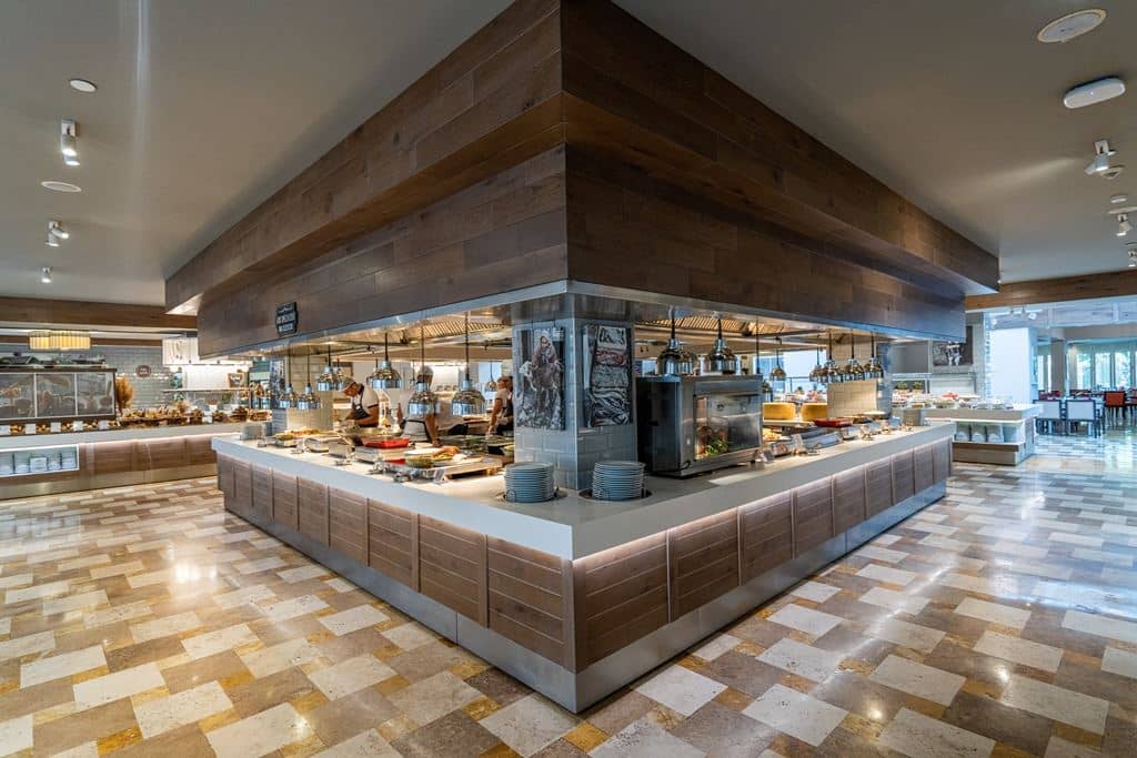 restaurants-zestful-bazaar-main-restaurant