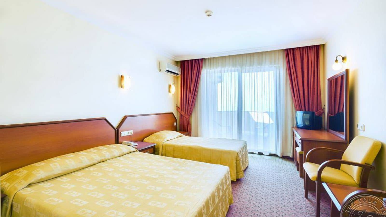 rooms-standard-room