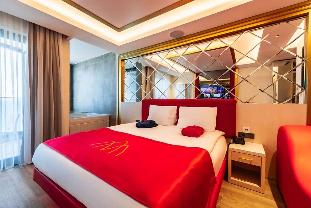 rooms-deluxe-standard-sea-view-room