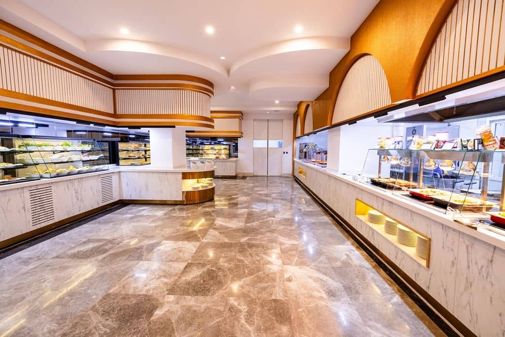 restaurants-caliente-main-restaurant