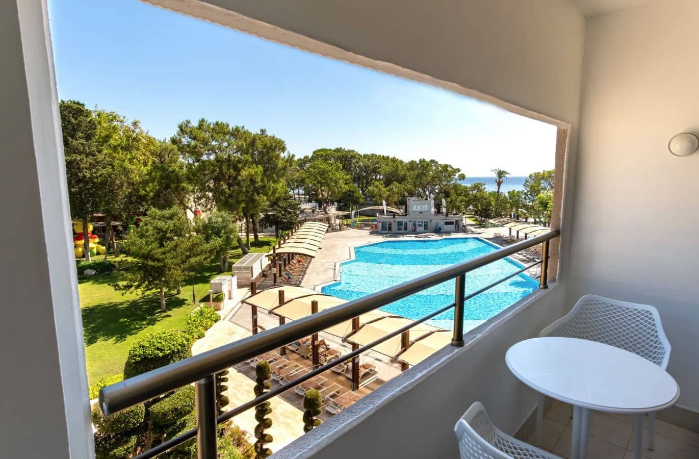 rooms-comfort-standart-side-sea-view