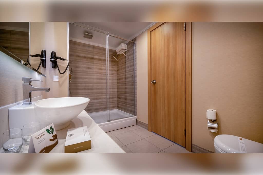 rooms-junior-suite-sea-side-view