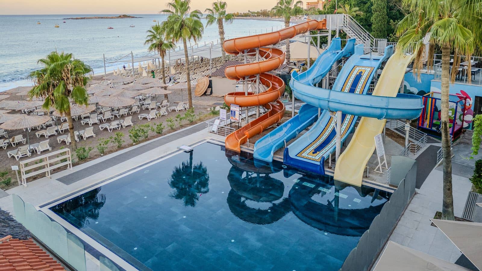 water-park-water-park