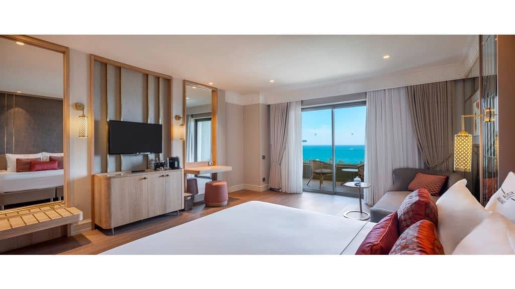 rooms-grand-superior-sea-view