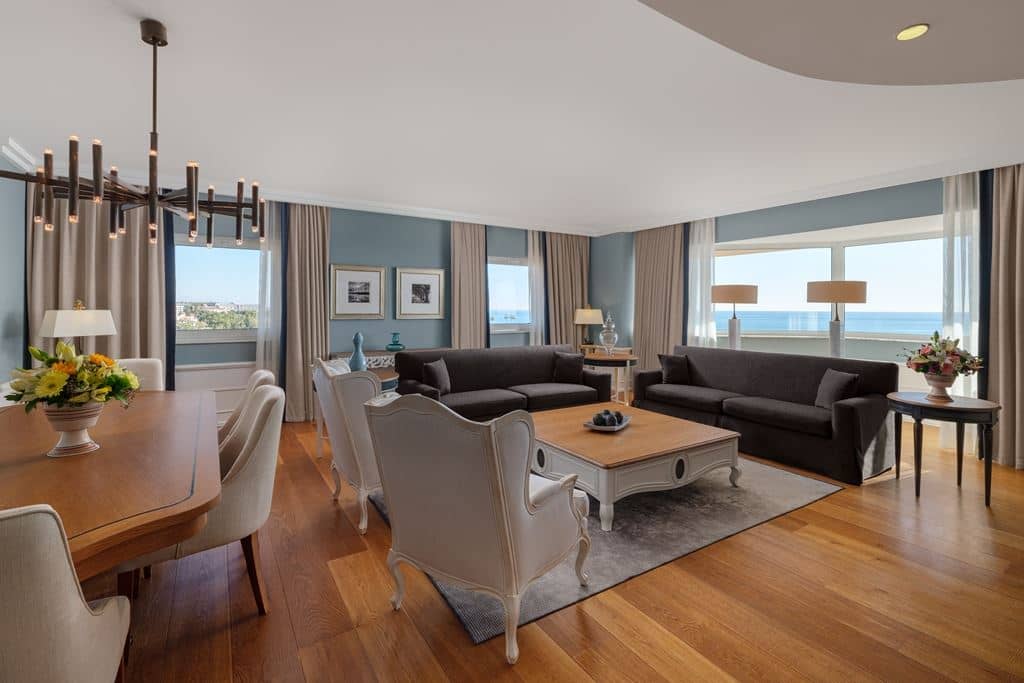 rooms-king-suite
