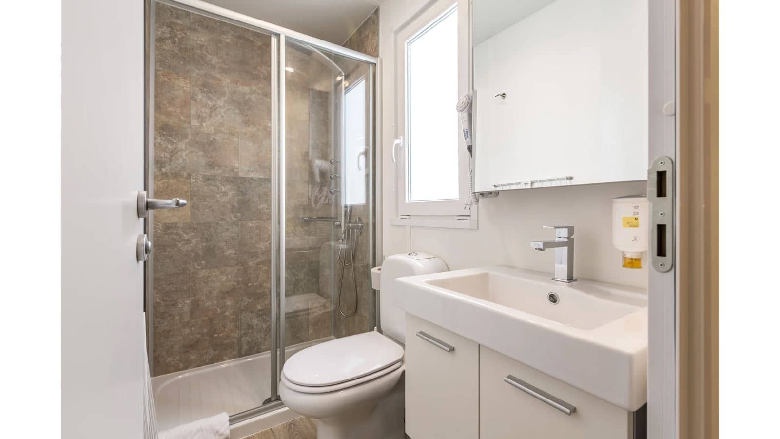 rooms-2-bedroom-premium-mobile-home