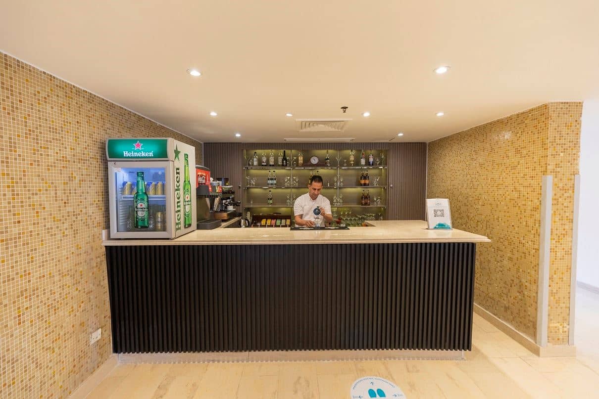 bars-sun-bean-lobby-bar-5th-floor