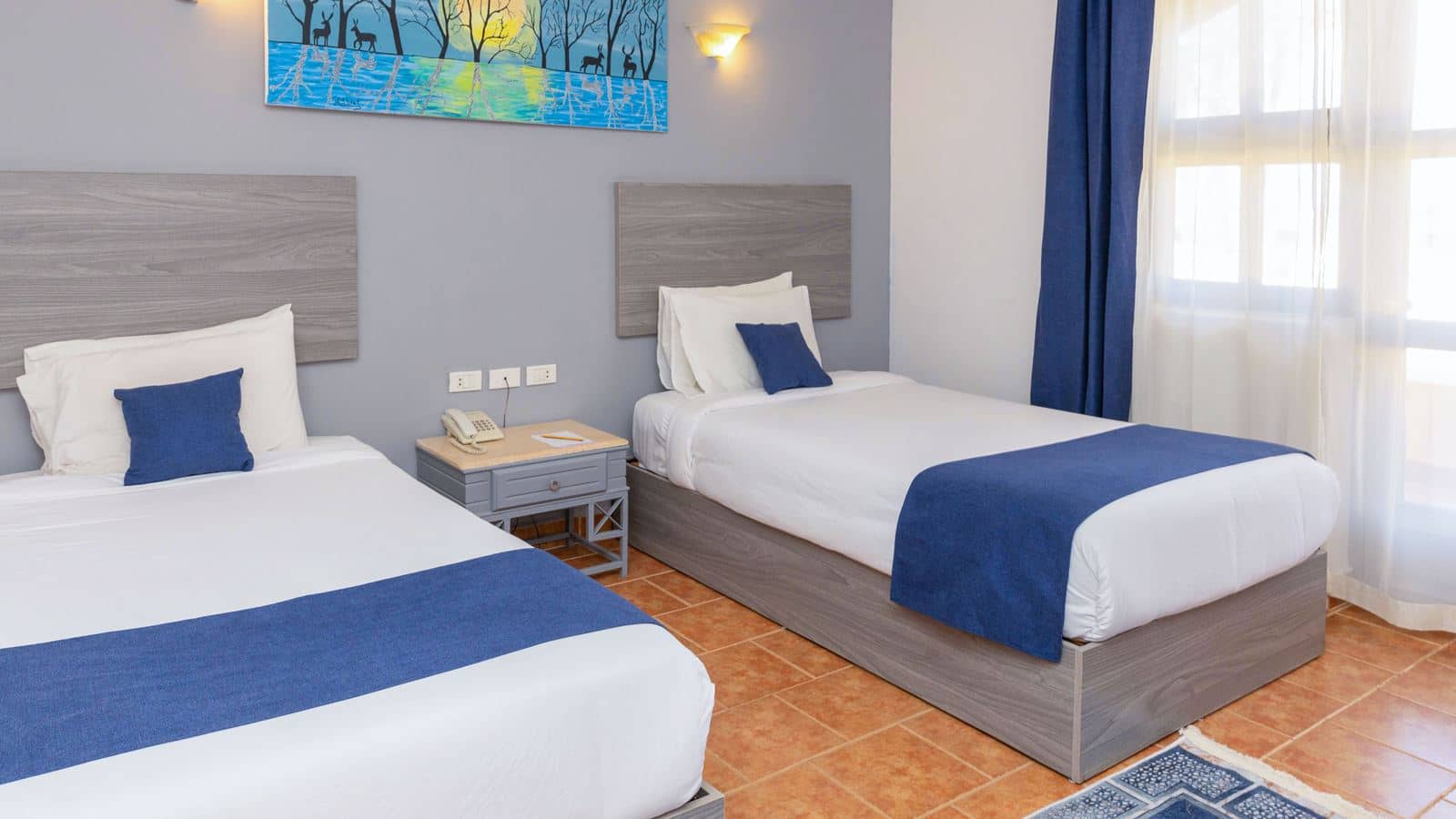 rooms-standard-room-garden-viewpool-view