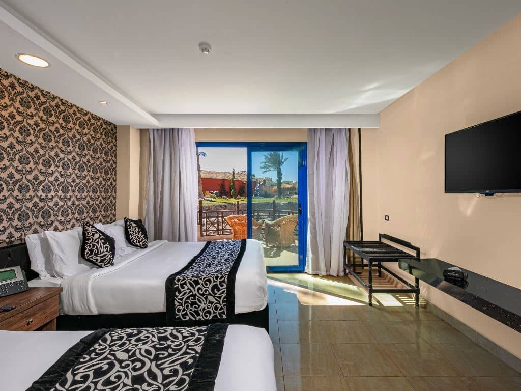 rooms-standard-room