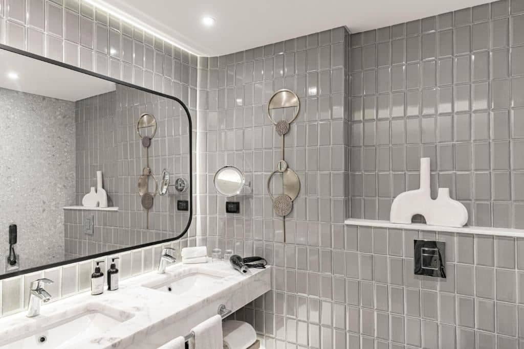 rooms-premium-room