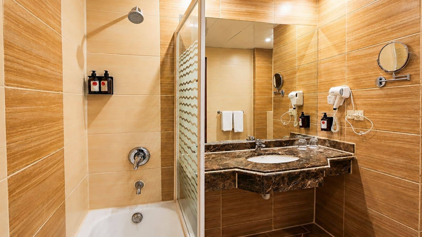 rooms-family-suite