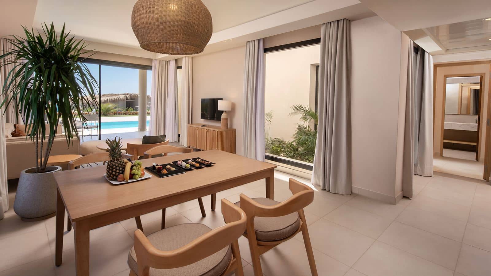 rooms-royal-suite