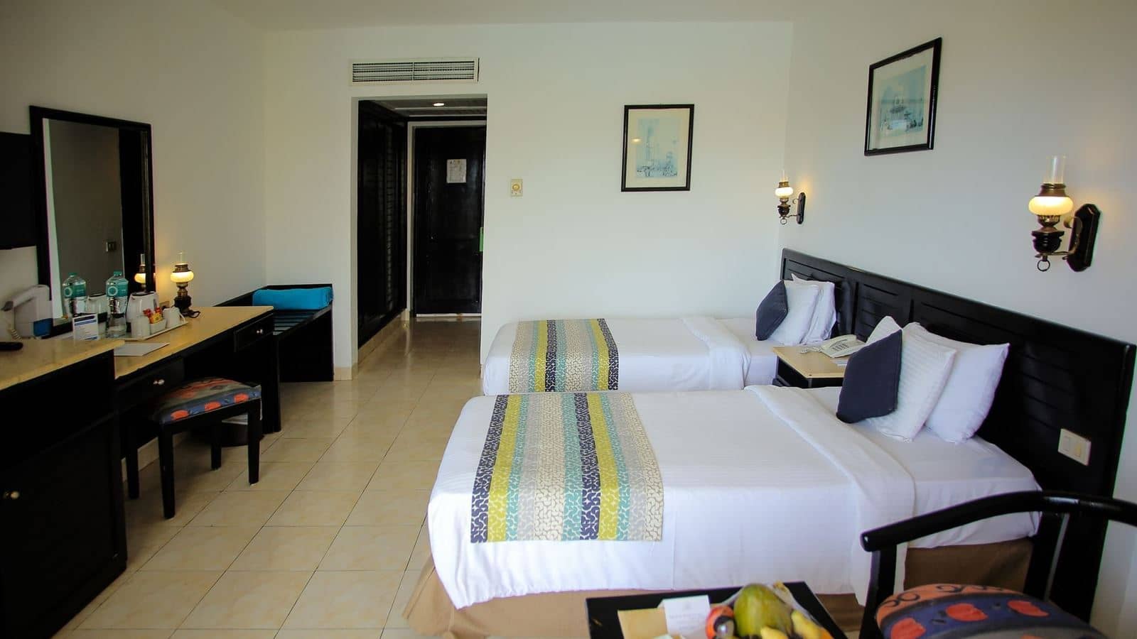 rooms-standard-room-gv--pv--side-sea-view--sea-view