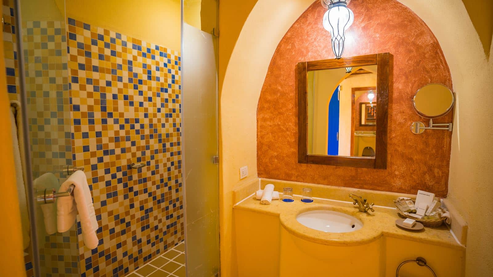 rooms-standard-room
