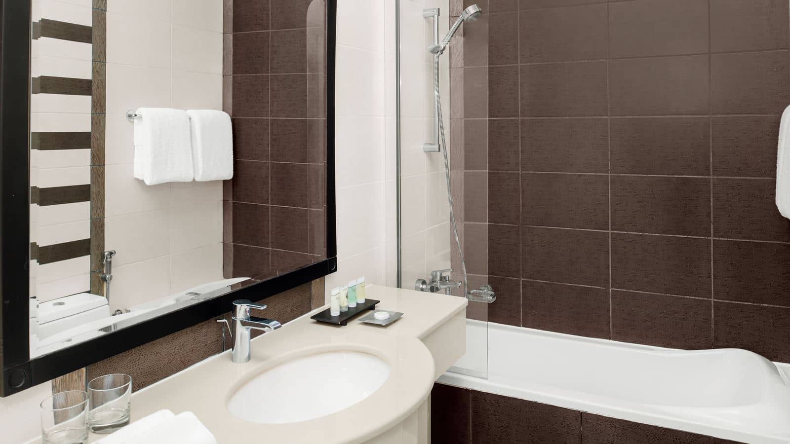 rooms-3-bedroom-residence