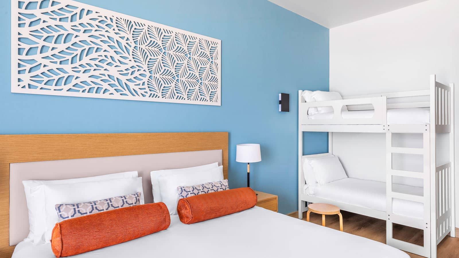 rooms-mirage-superior-room-w-bunk-beds
