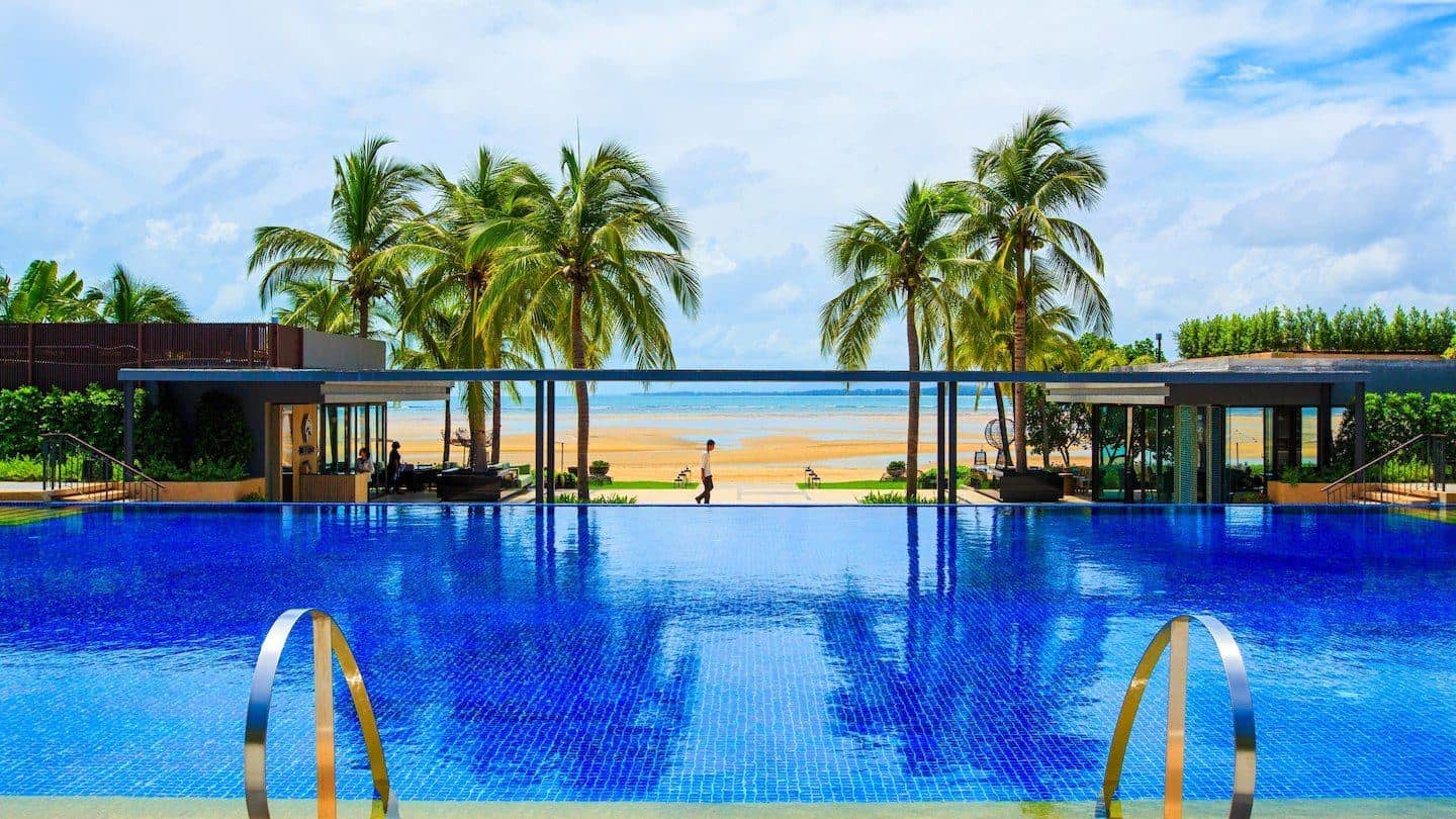 pools-outdoor-pool