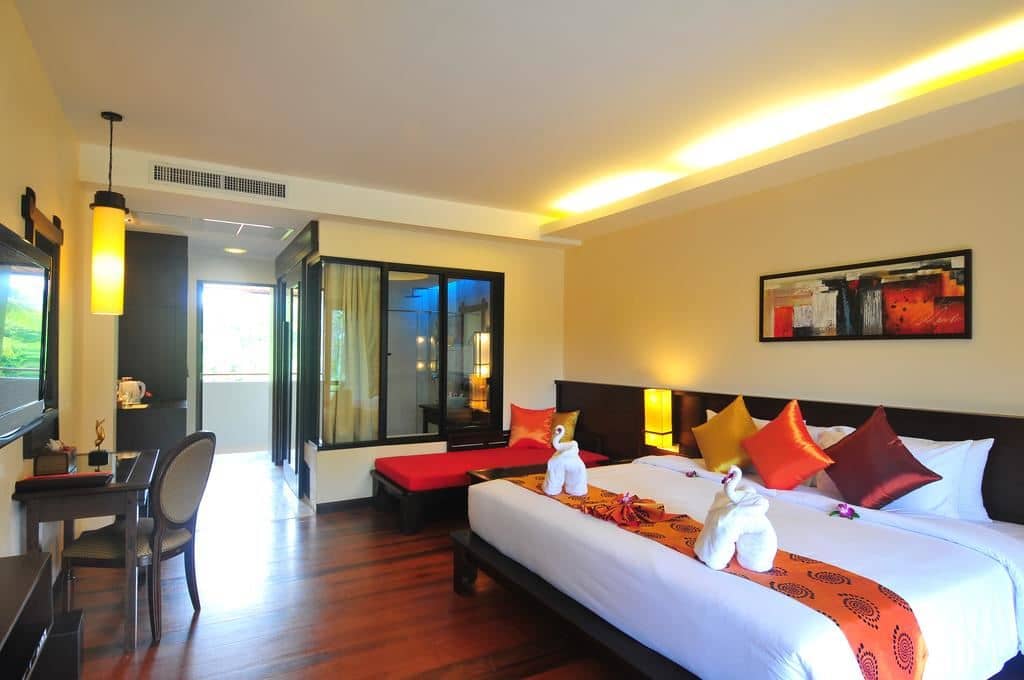 rooms-deluxe-room