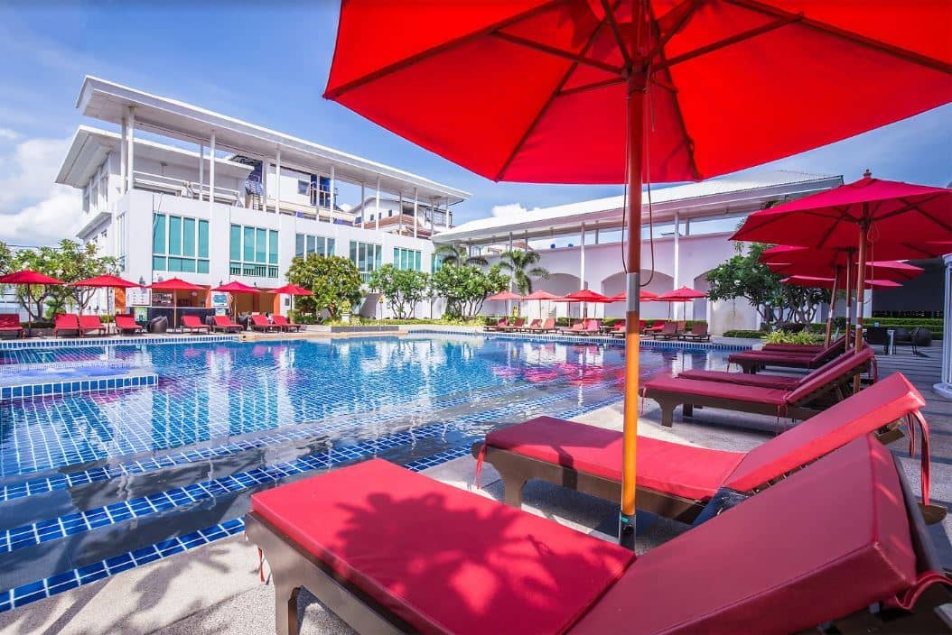 pools-outdoor-pool