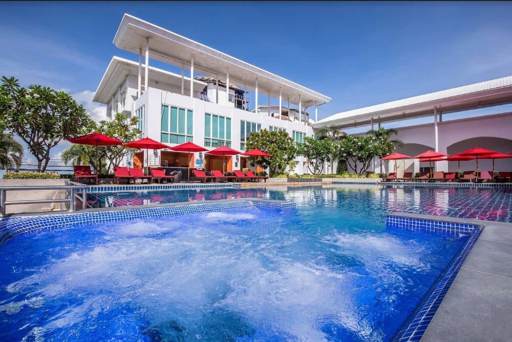 pools-outdoor-pool
