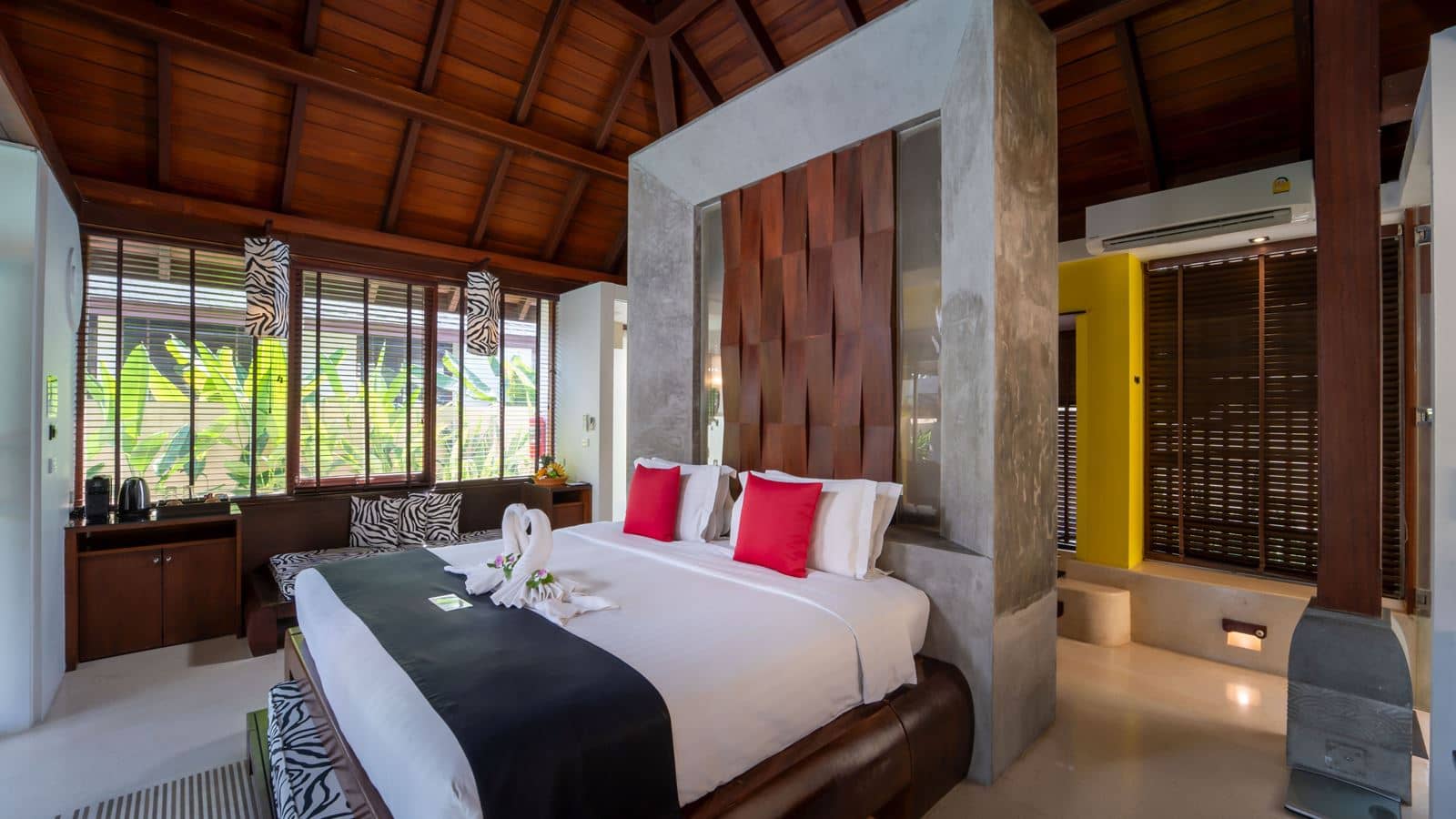 rooms-grand-pool-villa