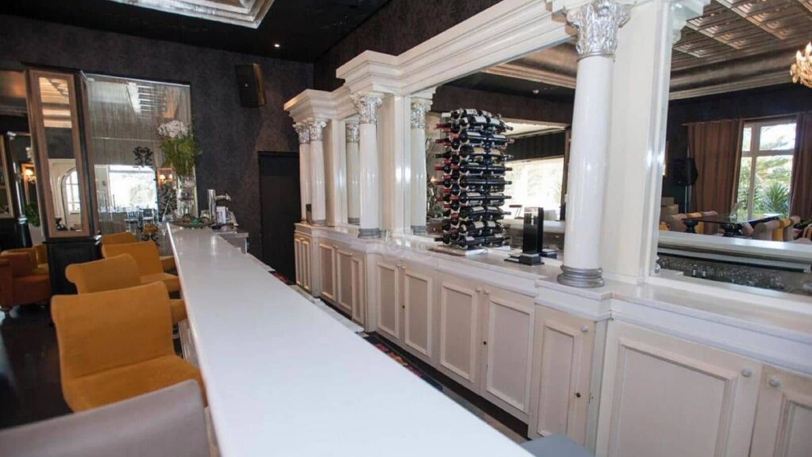 bars-lobby-bar