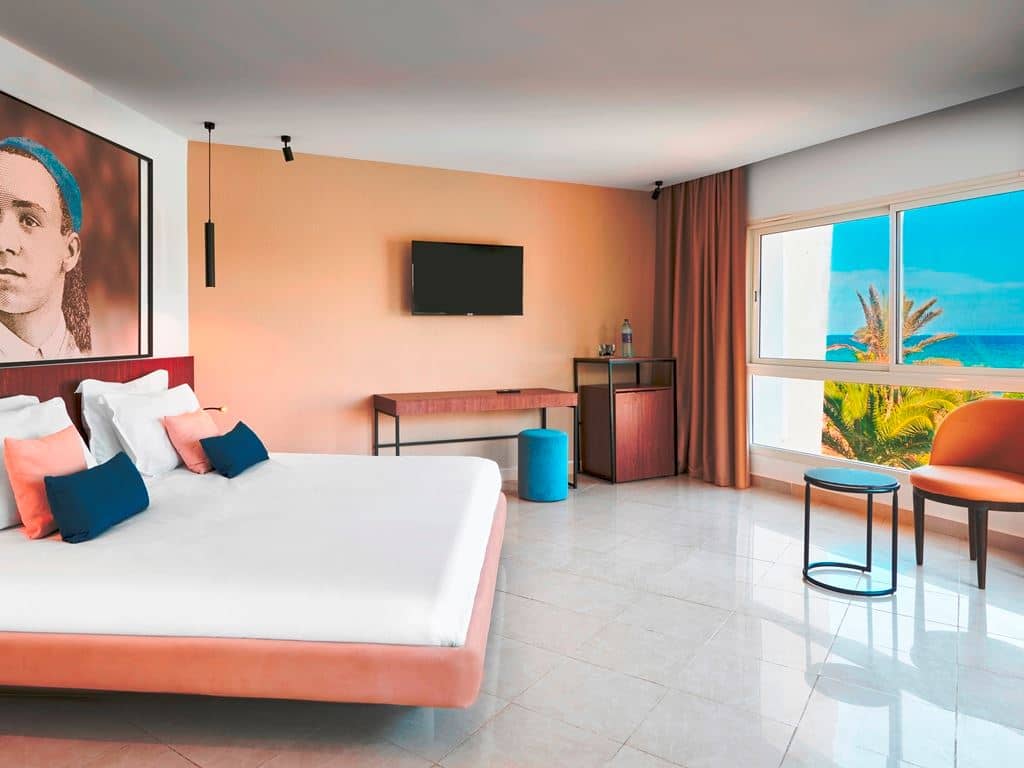 rooms-suite-room