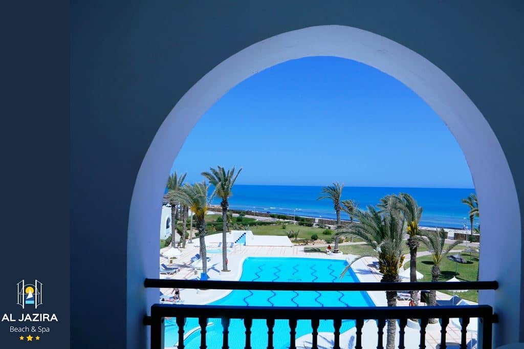 rooms-room-standard-seaview
