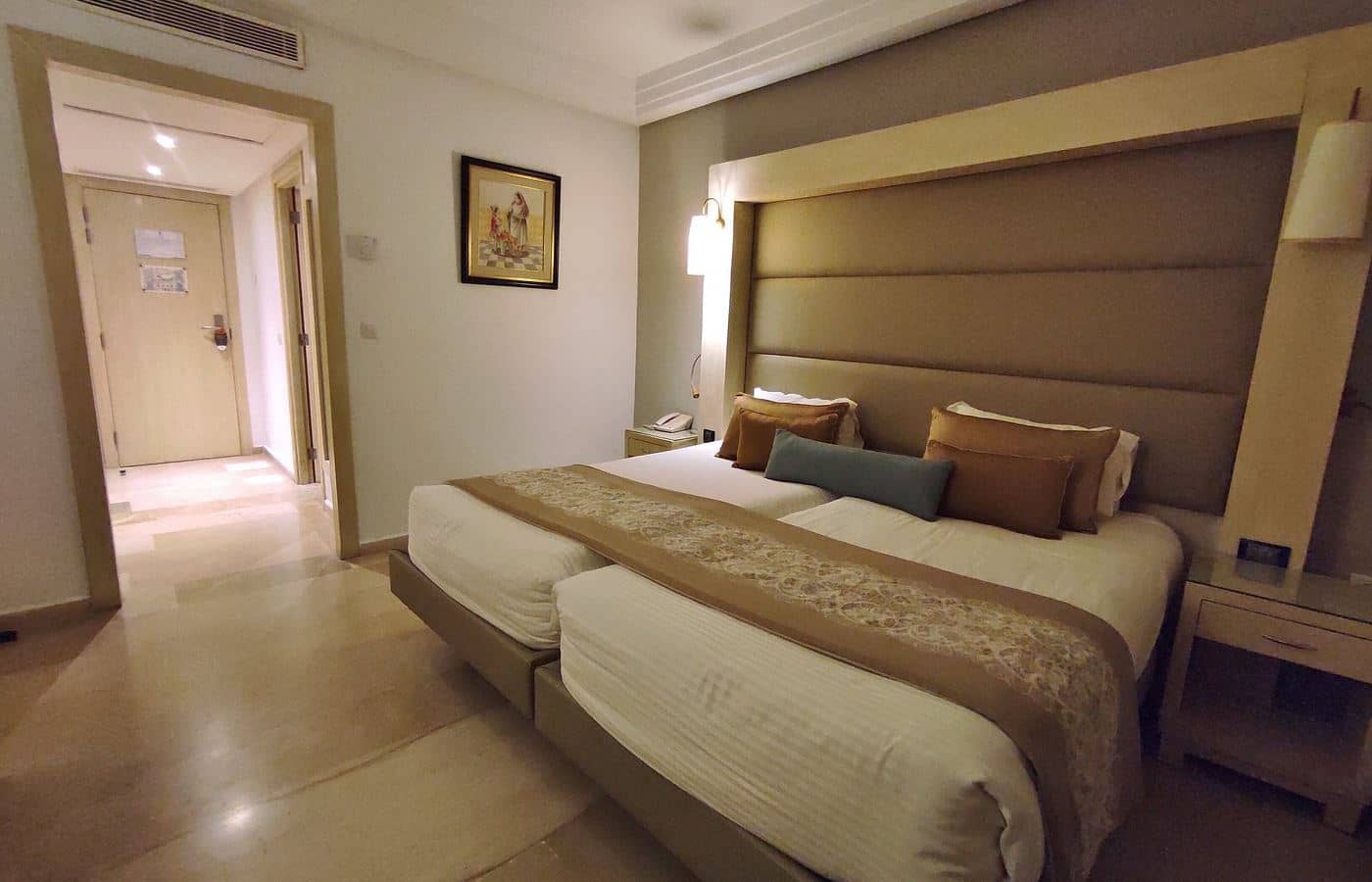 rooms-economy-room