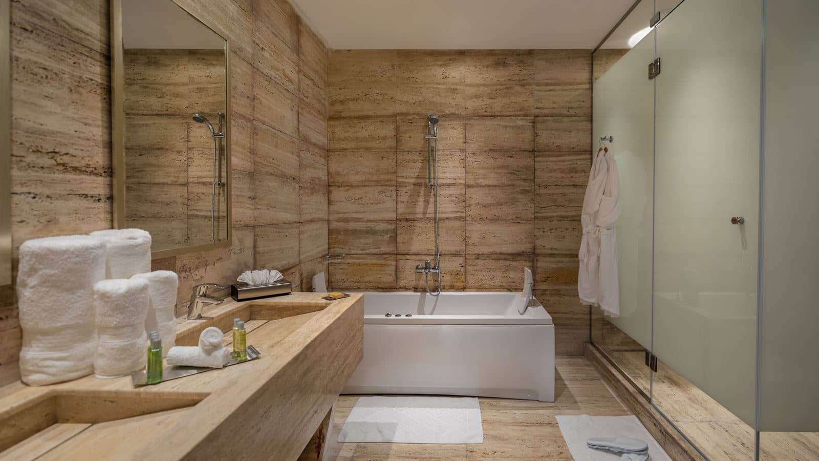 rooms-royal-suite
