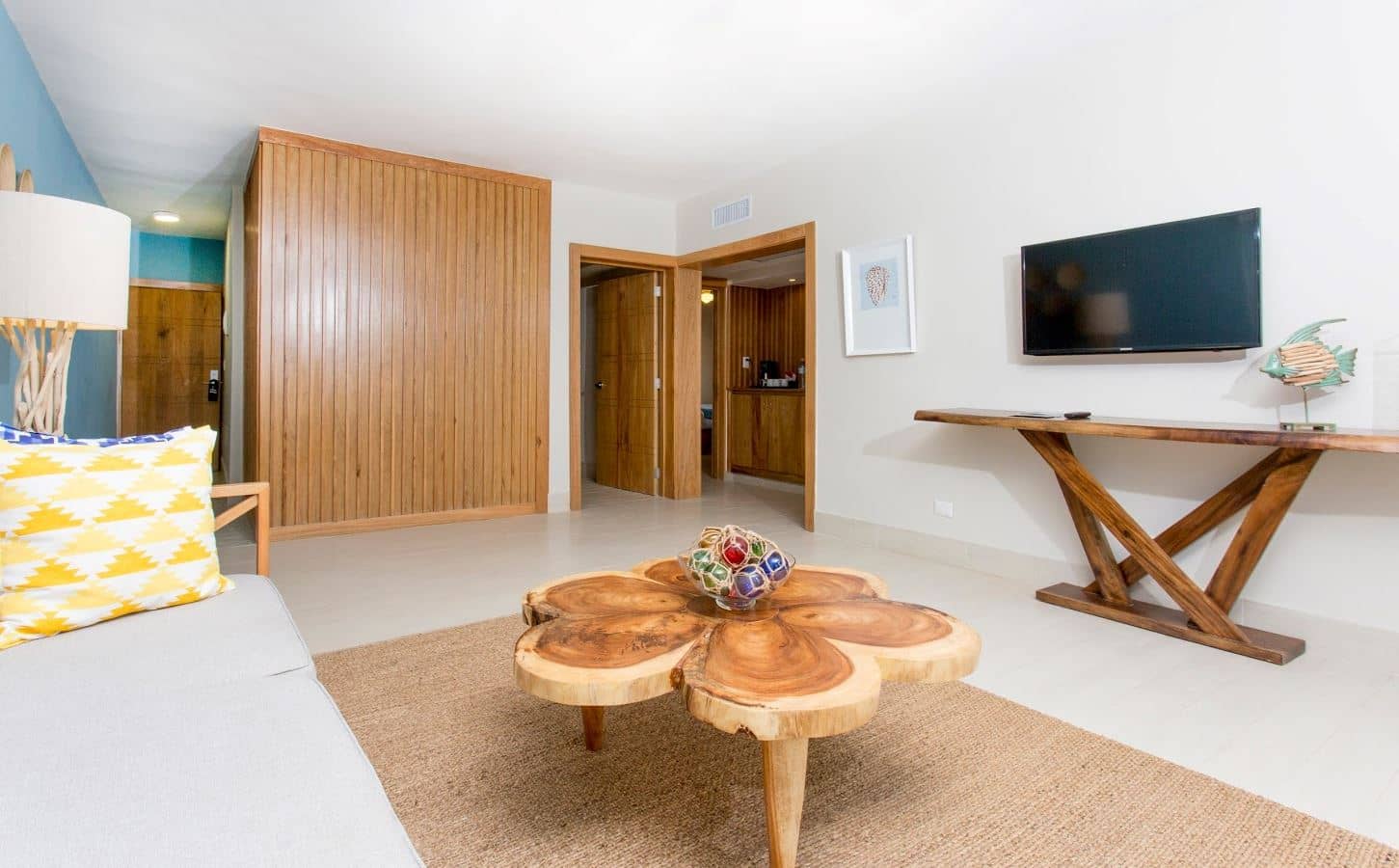 rooms-family-home