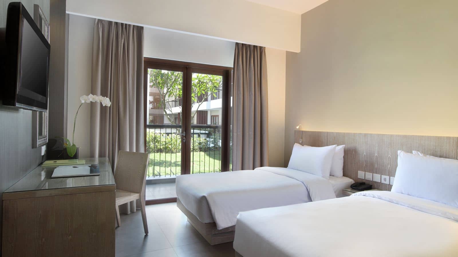 rooms-superior-room