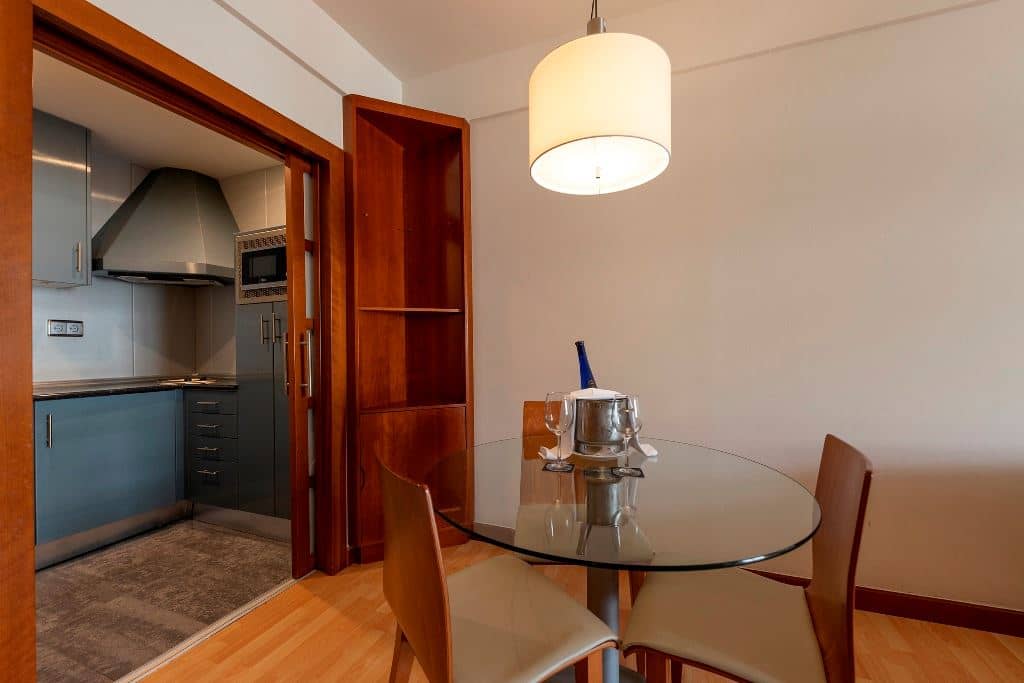 rooms-junior-suite-premium-sea-view-with-balcony