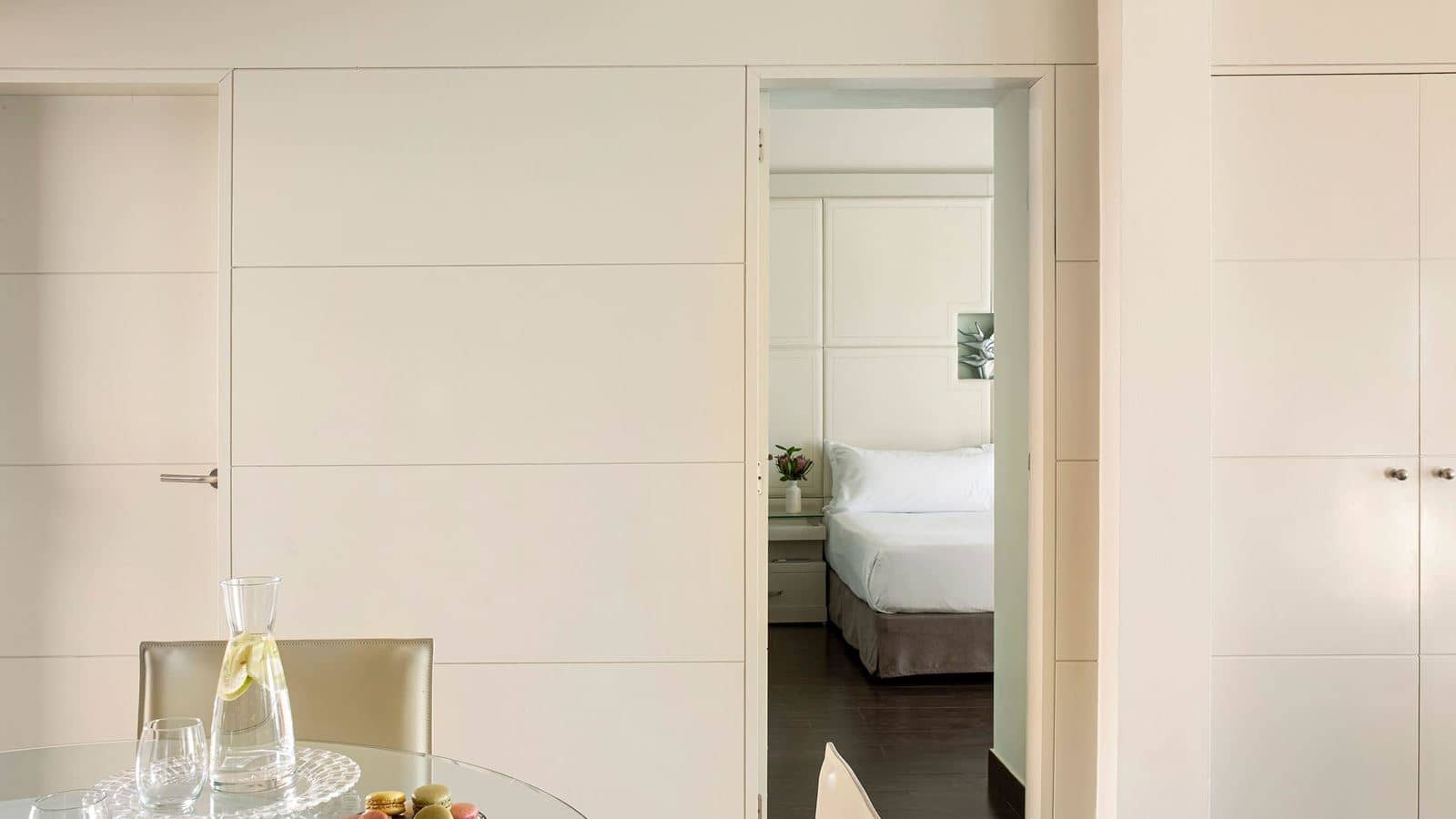 rooms-red-level--suite-resort-view