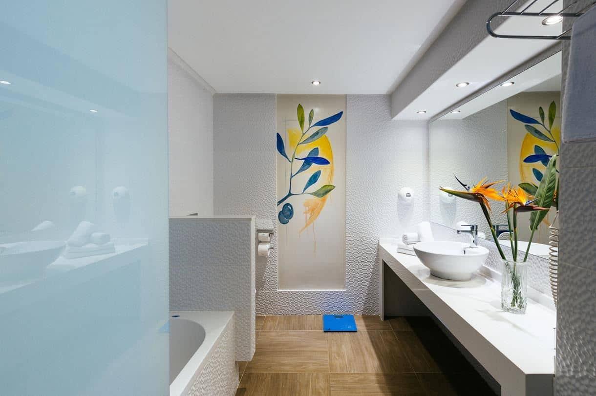rooms-family-2-bedroom-garden-view-ground-floor