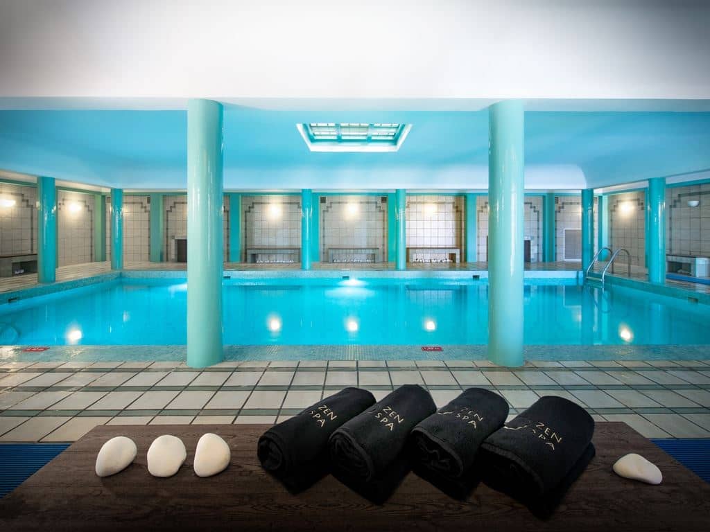 pools-indoor-pool